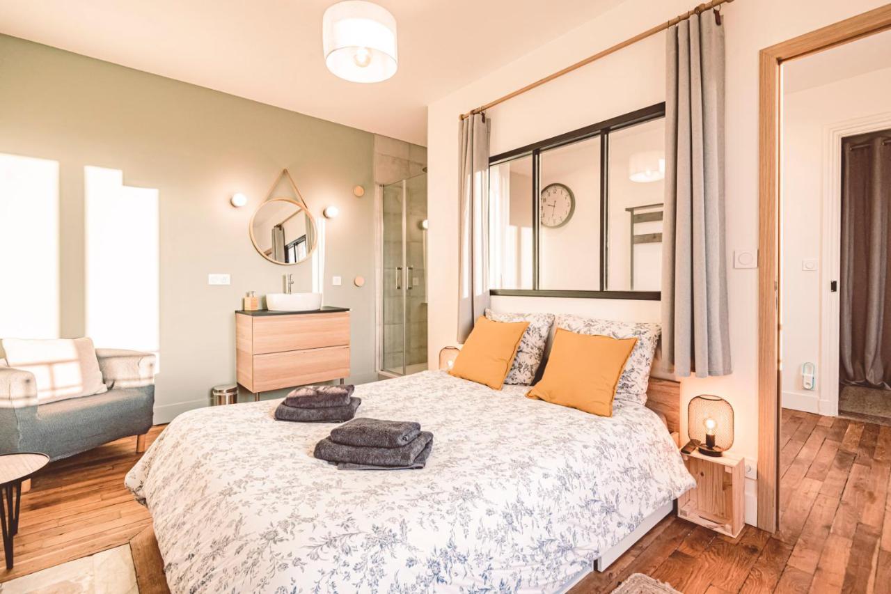 Charme De L'Ancien Pour Cet Appartement Entierement Renove Dans L'Hypercentre De Reims Exteriör bild