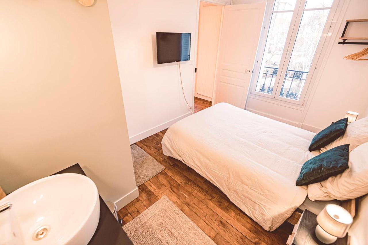Charme De L'Ancien Pour Cet Appartement Entierement Renove Dans L'Hypercentre De Reims Exteriör bild