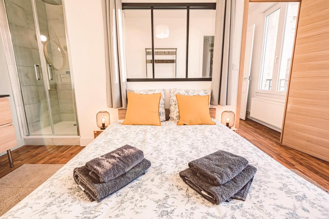 Charme De L'Ancien Pour Cet Appartement Entierement Renove Dans L'Hypercentre De Reims Exteriör bild