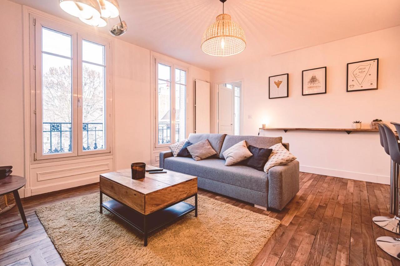 Charme De L'Ancien Pour Cet Appartement Entierement Renove Dans L'Hypercentre De Reims Exteriör bild
